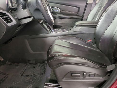 Used 2017 GMC Terrain SLT w/ Open Road Package image 17