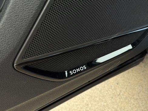 New 2025 Audi Q3 2.0T Premium image 24