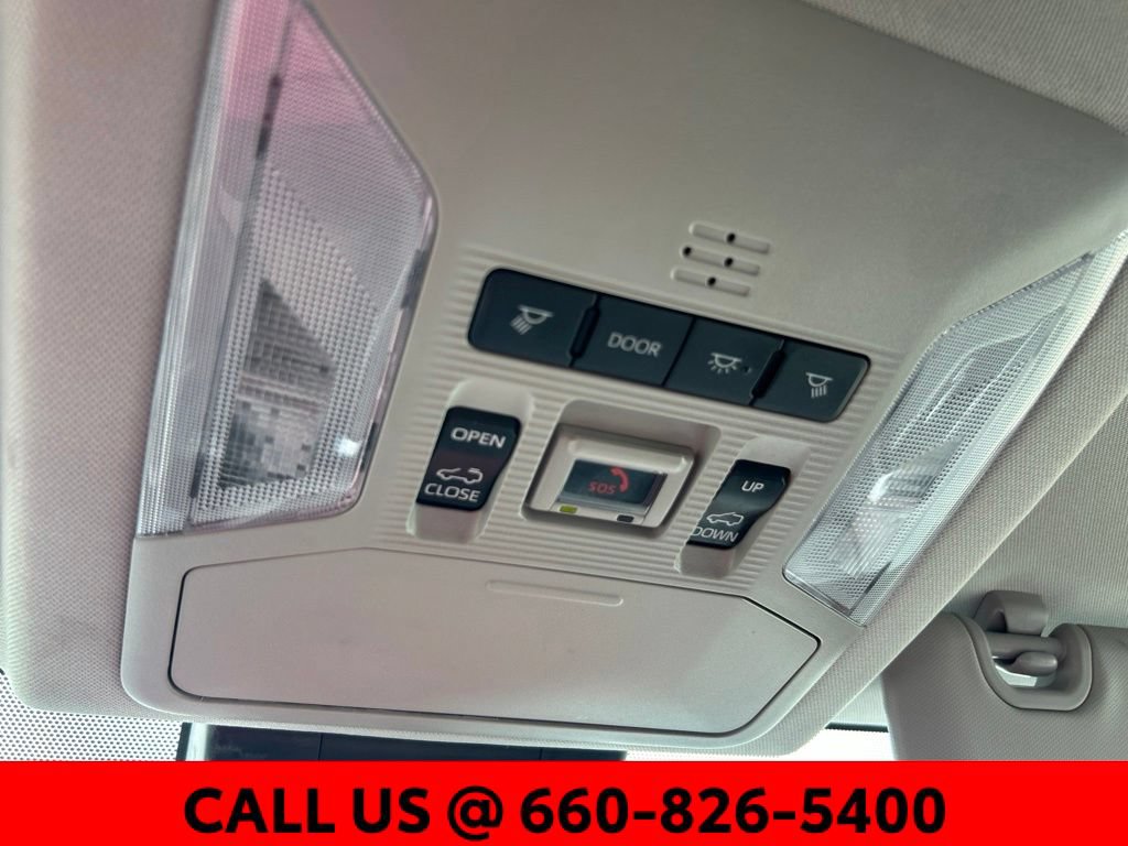 Certified 2022 Toyota RAV4 XLE w/ Convenience Package AWD/4WD image 16