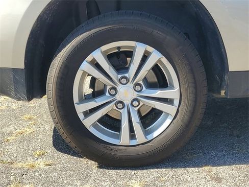Used 2014 Chevrolet Equinox LT image 9