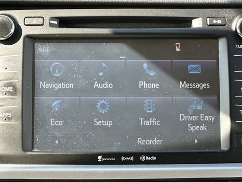 Used 2019 Toyota Highlander XLE FWD image 28