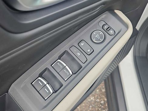 New 2025 Honda Accord SE image 14