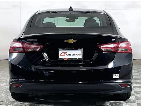 Used 2020 Chevrolet Malibu LT FWD image 3
