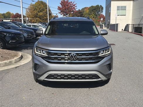 Used 2021 Volkswagen Atlas SE image 2