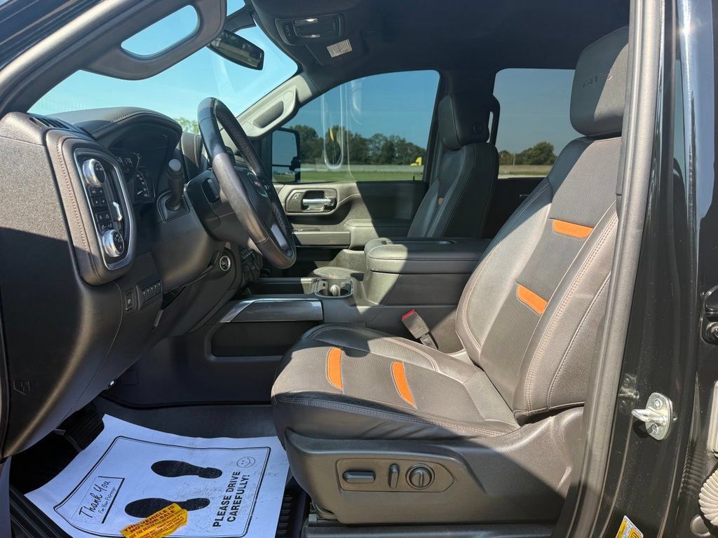 Used 2022 GMC Sierra 2500 AT4 w/ Driver Alert Package I AWD/4WD image 34