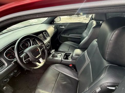 Used 2017 Dodge Charger SXT w/ AWD Plus Group image 24