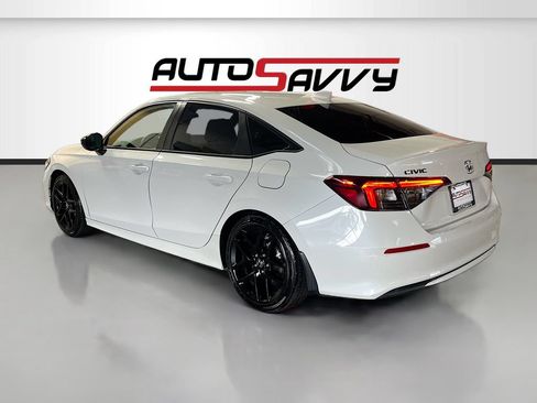 Used 2026 Honda Civic Sport image 5