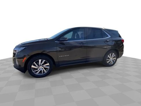 Used 2023 Chevrolet Equinox LT AWD/4WD image 7