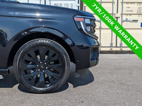 Used 2025 Ford Expedition Max Platinum w/ Stealth Appearance Package AWD/4WD image 11