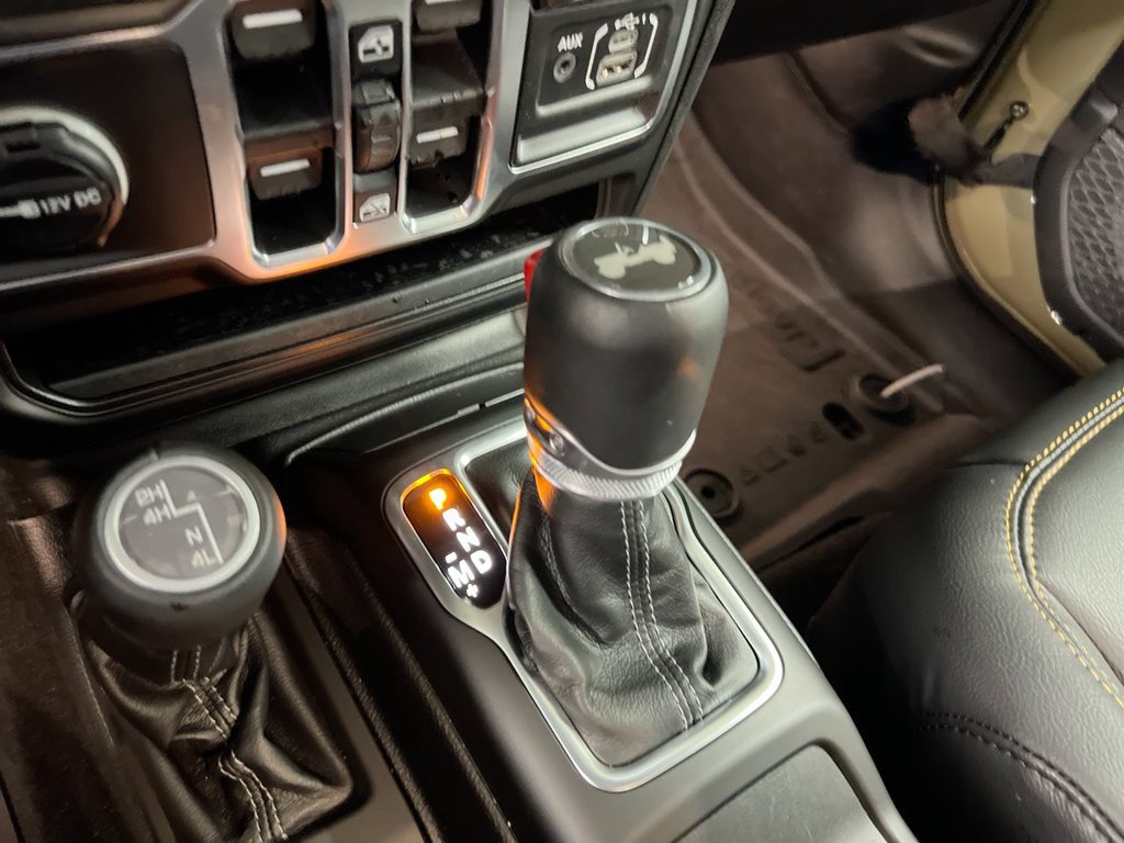 New 2026 Jeep Wrangler Unlimited Sahara AWD/4WD image 18