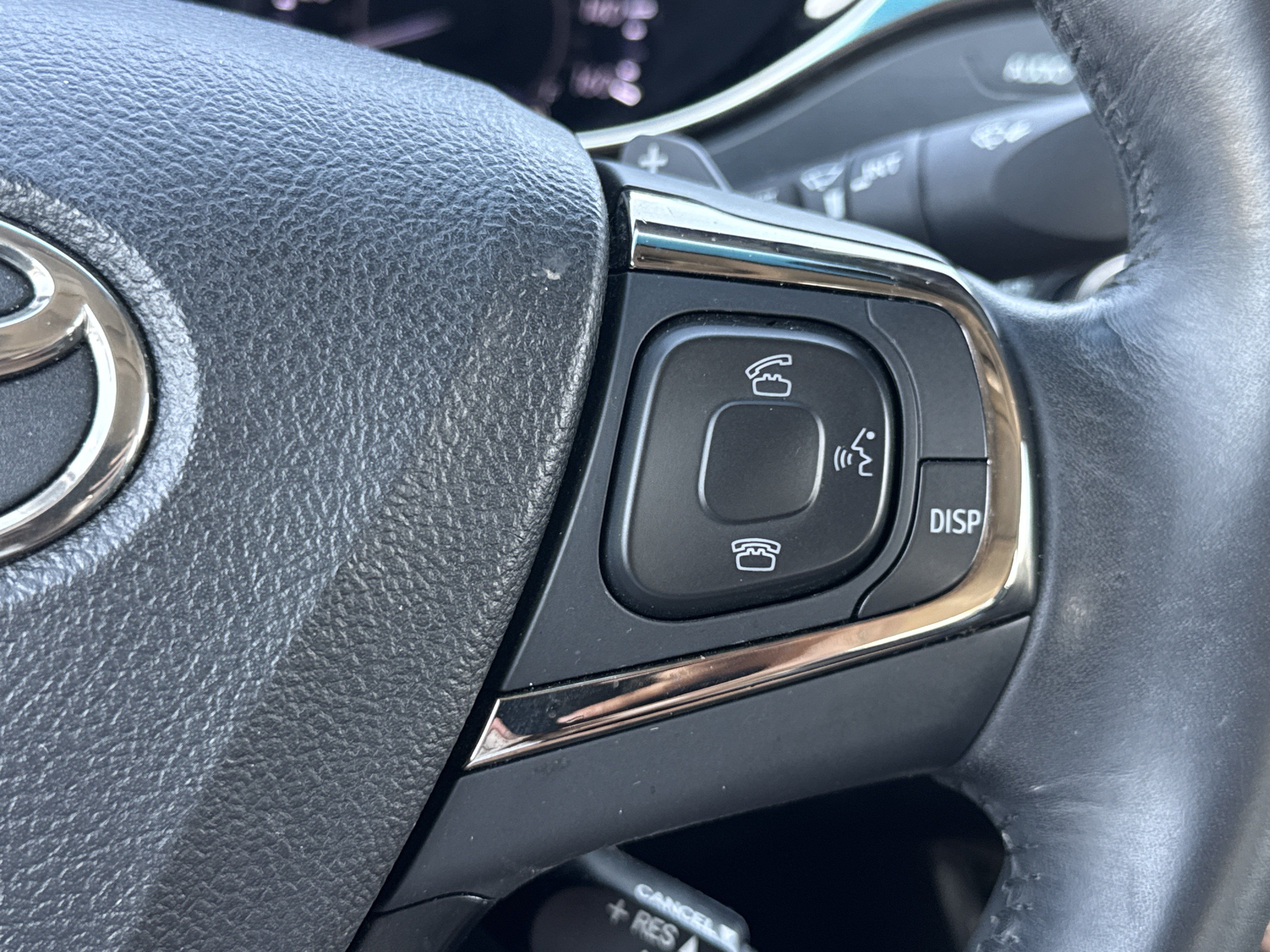 Used 2014 Toyota Avalon XLE Touring FWD image 17
