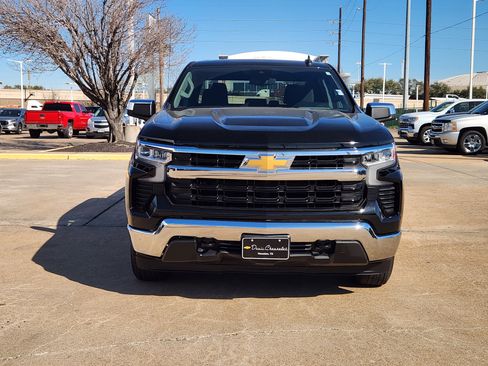 Certified 2025 Chevrolet Silverado 1500 LT image 3