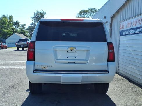 Used 2015 Chevrolet Suburban LTZ AWD/4WD image 4