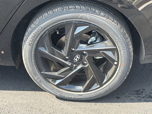New 2026 Hyundai Elantra Sport FWD image 20