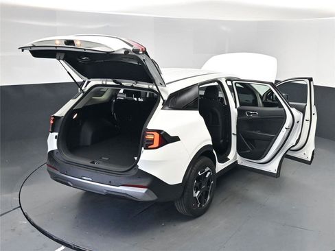 New 2026 Kia Sportage S image 27