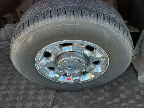 Used 2015 Ford F250 Lariat w/ Chrome Package RWD image 14