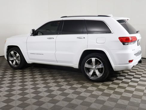 Used 2015 Jeep Grand Cherokee Overland AWD/4WD image 15