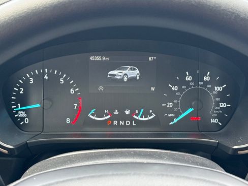 Used 2020 Ford Escape SE image 18