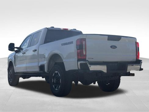 Used 2025 Ford F350 XLT w/ Tremor Off-Road Package AWD/4WD image 5