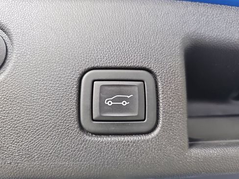 Certified 2024 Chevrolet Equinox LT AWD/4WD image 17