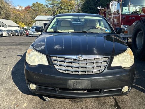 Used 2008 Chrysler Sebring Limited w/ Luxury Group image 9
