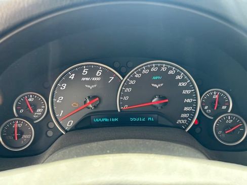Used 2006 Chevrolet Corvette Convertible w/ Preferred Equipment Group RWD image 8