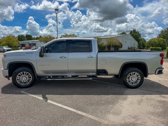 Used 2021 Chevrolet Silverado 3500 High Country w/ Technology Package AWD/4WD image 6