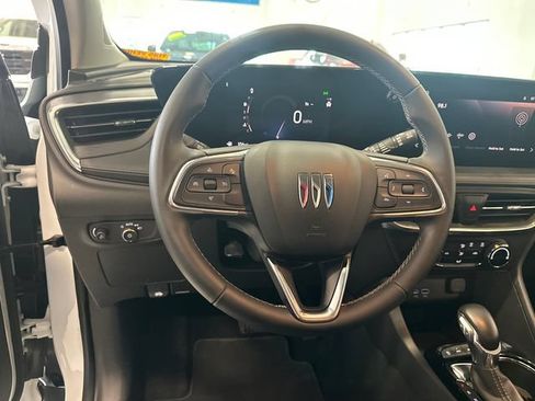Used 2024 Buick Encore GX Preferred AWD/4WD image 13