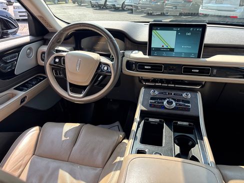 Certified 2022 Lincoln Aviator Reserve w/ Equipment Group 201A AWD/4WD image 30