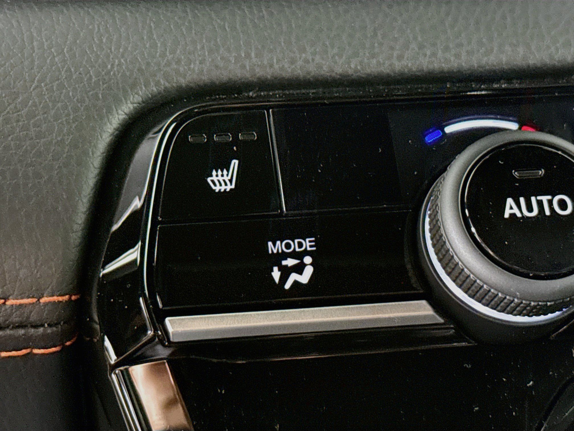New 2026 Honda Pilot Sport image 25
