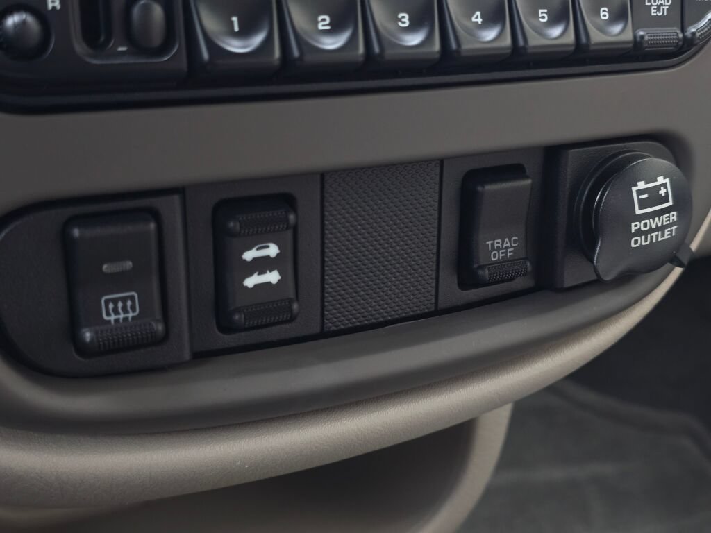 Used 2005 Chrysler PT Cruiser GT FWD image 92