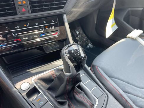 New 2026 Volkswagen Jetta GLI Autobahn FWD image 30