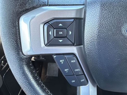 Used 2016 Ford F150 Lariat AWD/4WD image 19