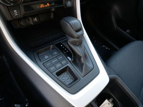 Certified 2024 Toyota RAV4 XLE AWD/4WD image 18