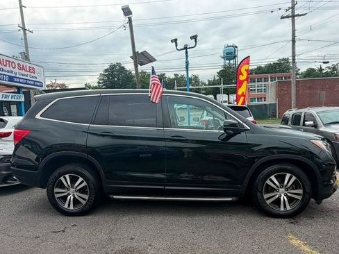 Used 2017 Honda Pilot EX-L image 2