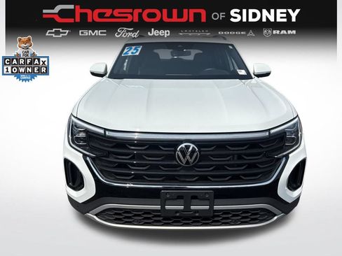 Used 2025 Volkswagen Atlas Cross Sport SE AWD/4WD image 8