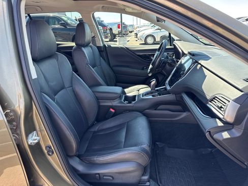 Used 2023 Subaru Outback Touring XT AWD/4WD image 10