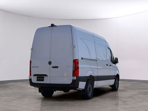 New 2026 Mercedes-Benz Sprinter 2500 image 7