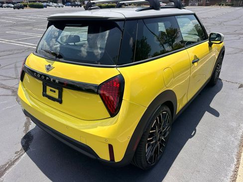 Used 2025 MINI Cooper S FWD image 5