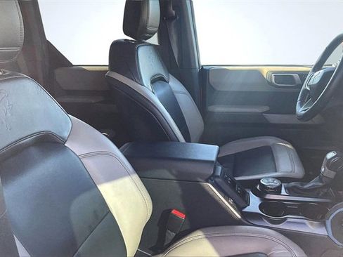 Certified 2022 Ford Bronco Wildtrak image 7