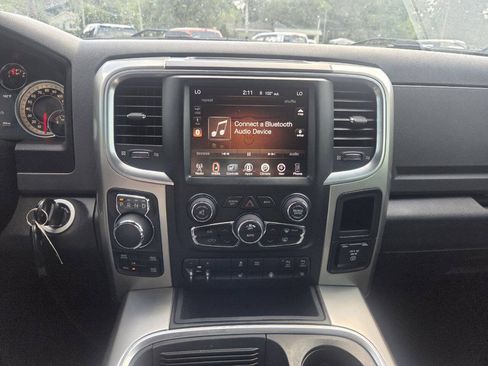Used 2017 RAM 1500 Big Horn AWD/4WD image 12