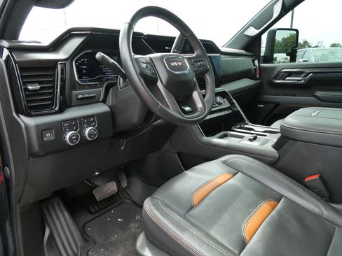 Certified 2024 GMC Sierra 2500 AT4 w/ AT4 Premium Plus Package AWD/4WD image 24