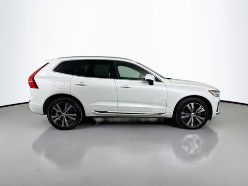 Certified 2023 Volvo XC60 B5 Plus w/ Protection Package Premier image 5