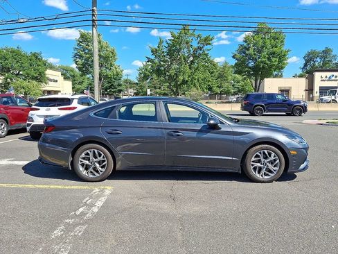 Used 2023 Hyundai Sonata SEL FWD image 8