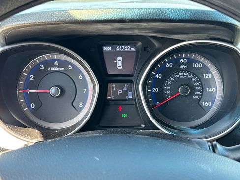 Used 2016 Hyundai Elantra GT FWD image 5