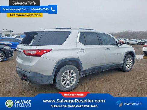 Used 2018 Chevrolet Traverse LT FWD image 4