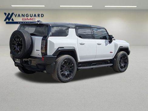 Used 2025 GMC Hummer EV 2X w/ LPO, Sport Package image 7