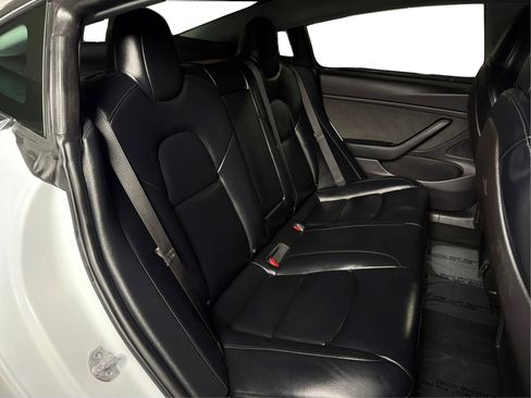 Used 2019 Tesla Model 3 Performance image 25