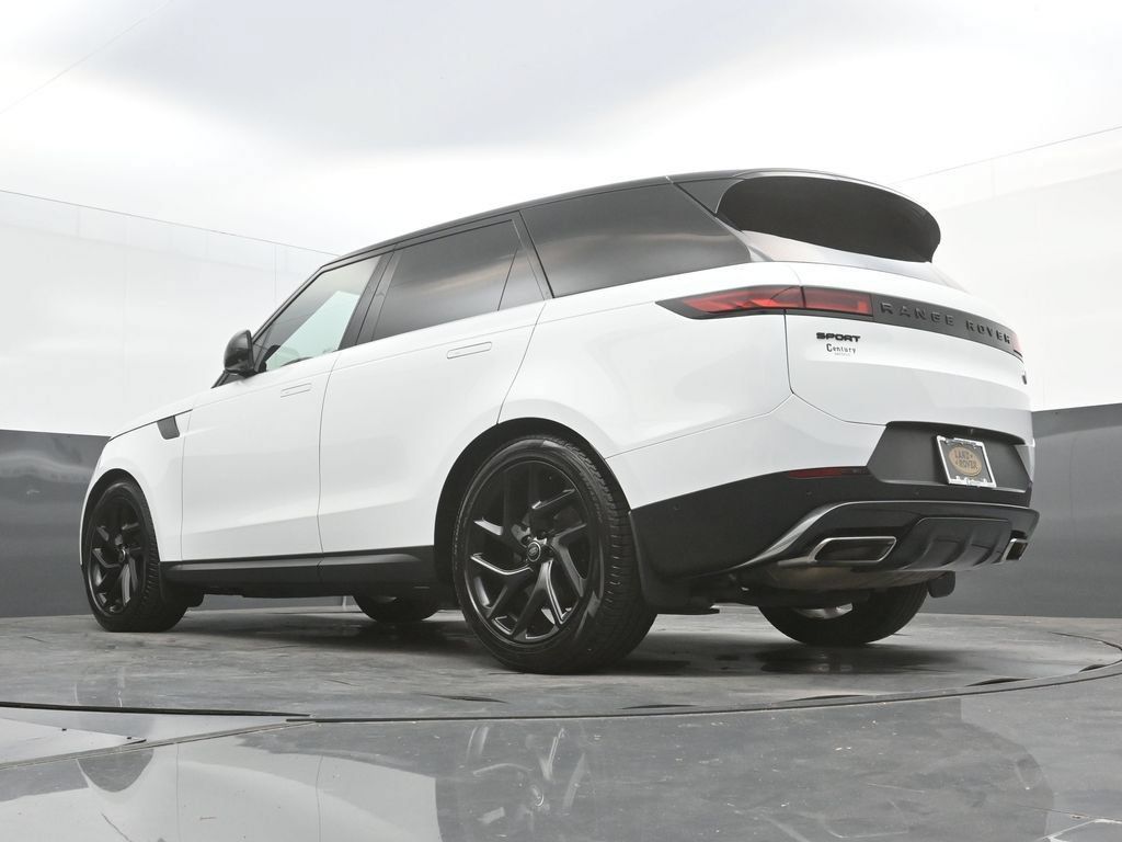 Used 2023 Land Rover Range Rover Sport SE AWD/4WD image 40