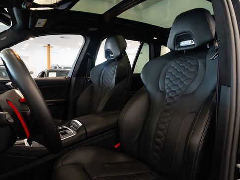 Used 2025 BMW X5 M Competition w/ Executive Package AWD/4WD image 19
